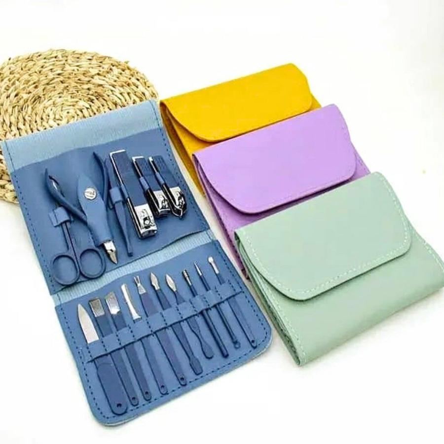 16 Pcs Super Premium Manicure & Pedicure Set