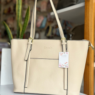 Trendy Women’s Bag – Large & Stylish