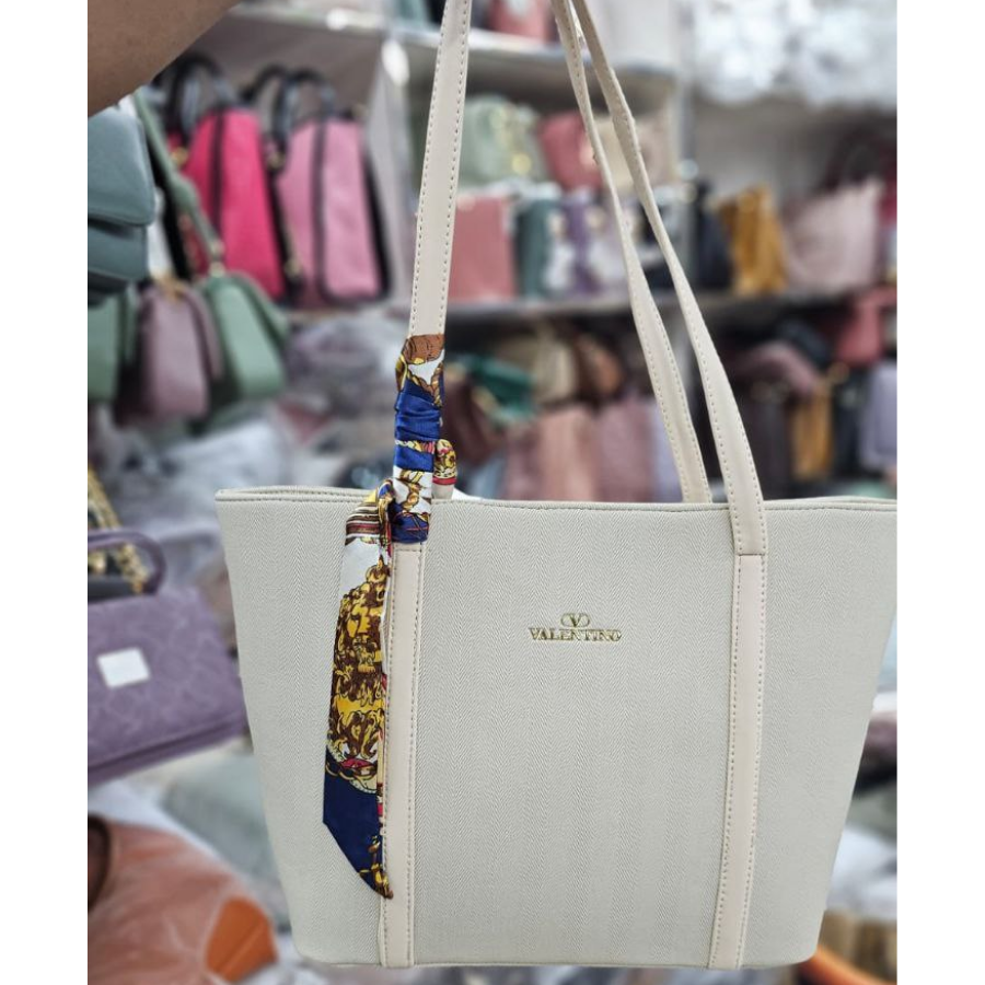 Trendy Women’s Bag – Large & Stylish